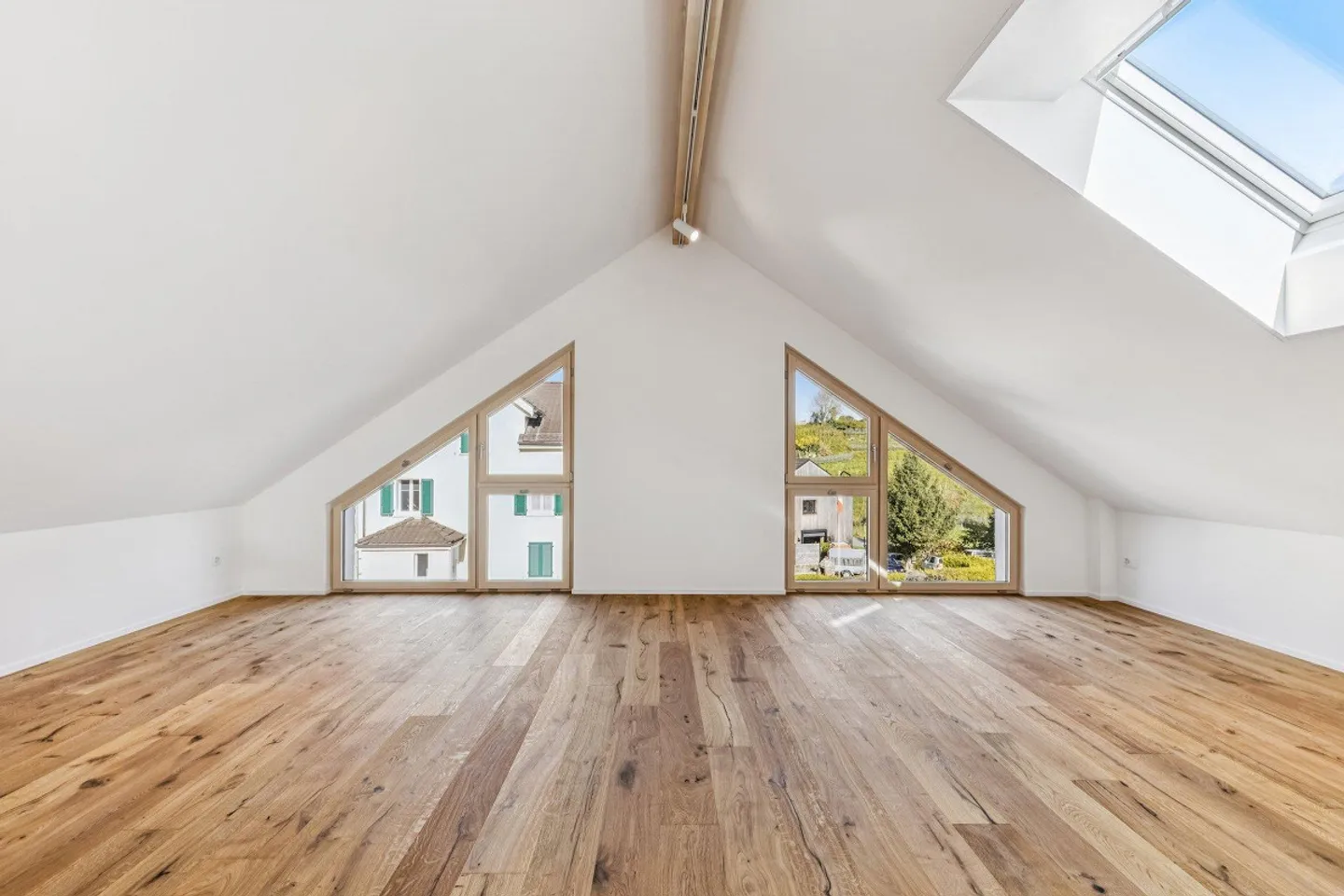 Stylish New Single-Family Home – modern, energy-efficient & ready to move in - Photo 2 of 11