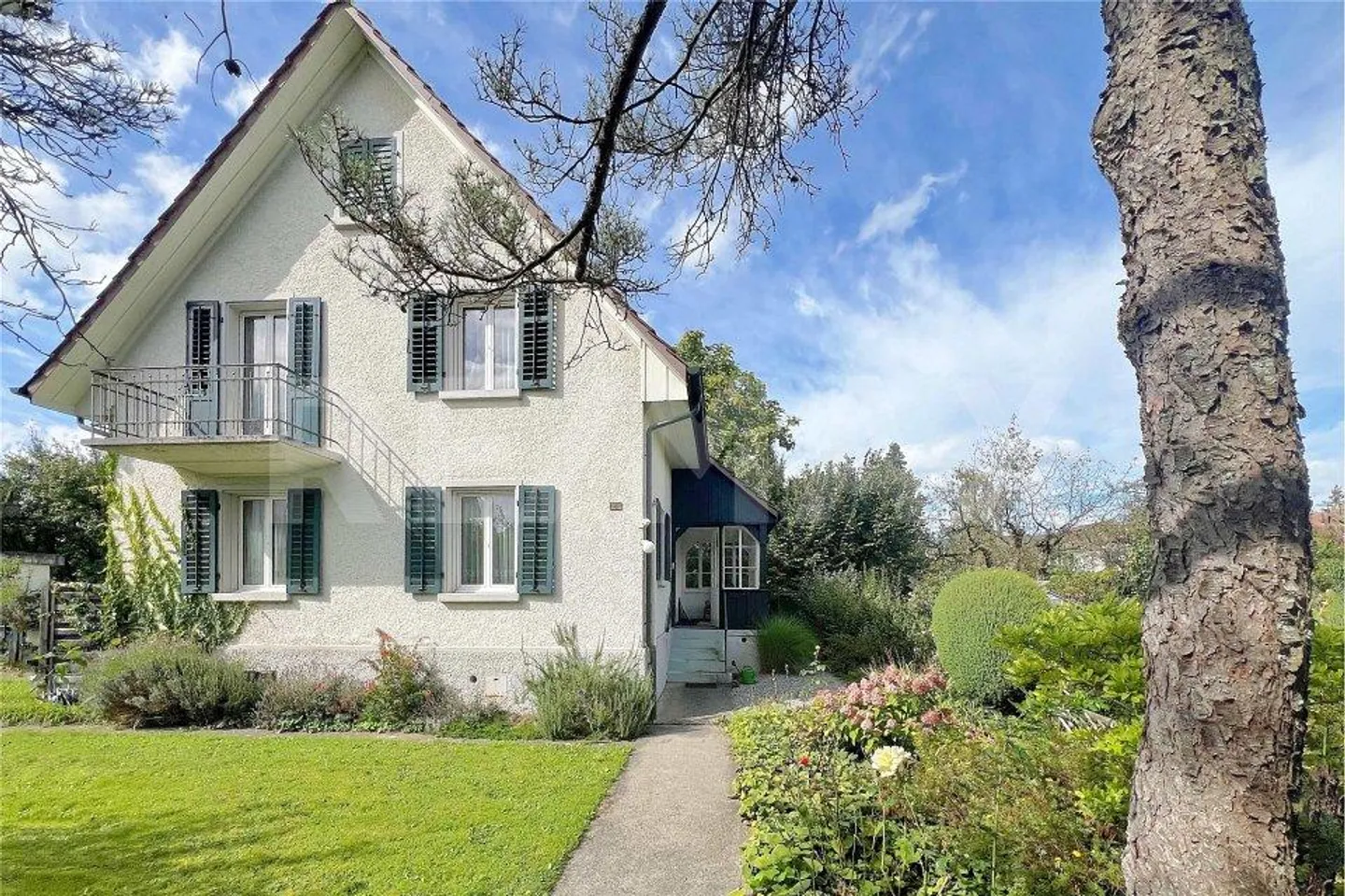 Maison individuelle de 4,50 pièces avec beaucoup de charme - Photo 2 sur 13