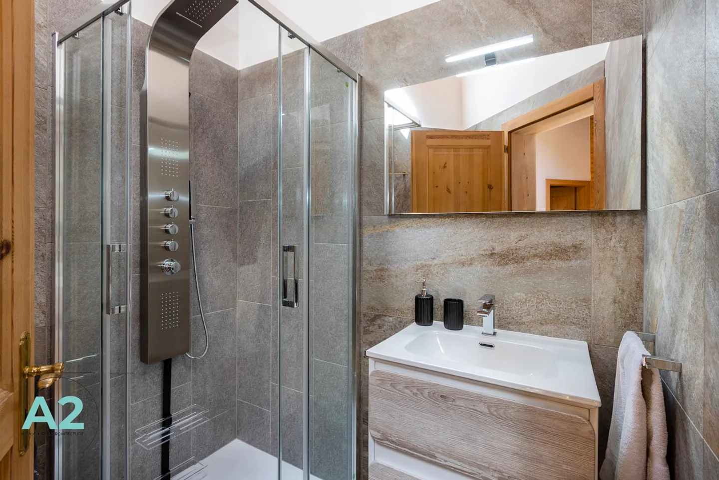 LUXURY CHALET IN RANDOGNE - WEEK OR MONTH RENTAL - Photo 21 of 31