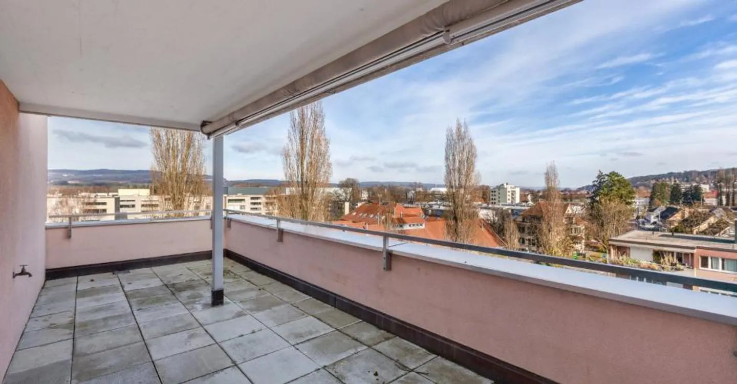Living on 2 floors with balcony and terrace - Photo 10 of 10