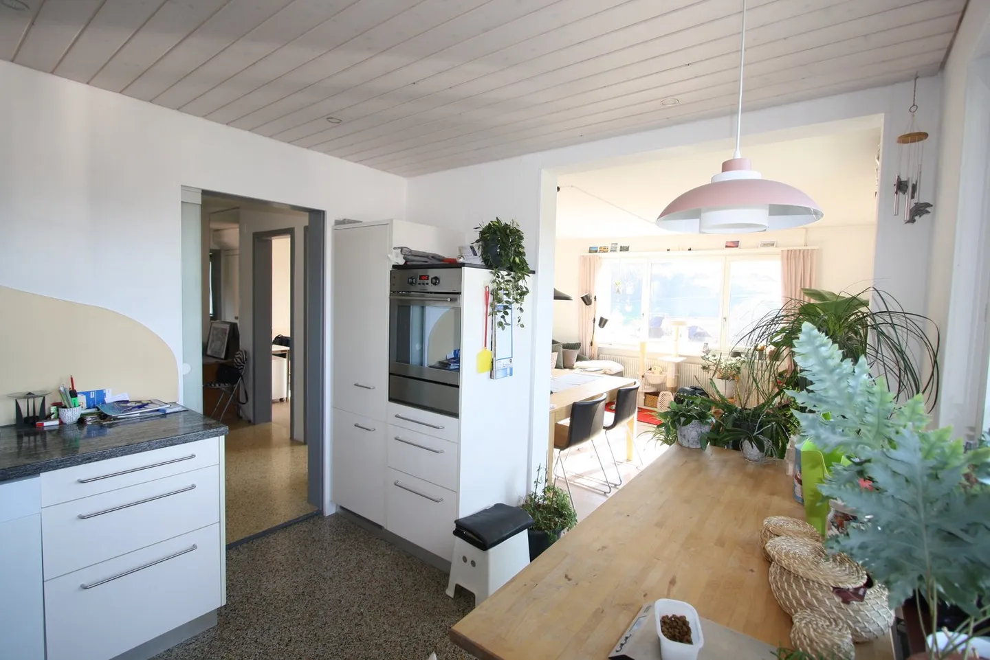 Appartamento affascinante di 4.5 stanze in una posizione tranquilla a Vechigen - Foto 8 di 18