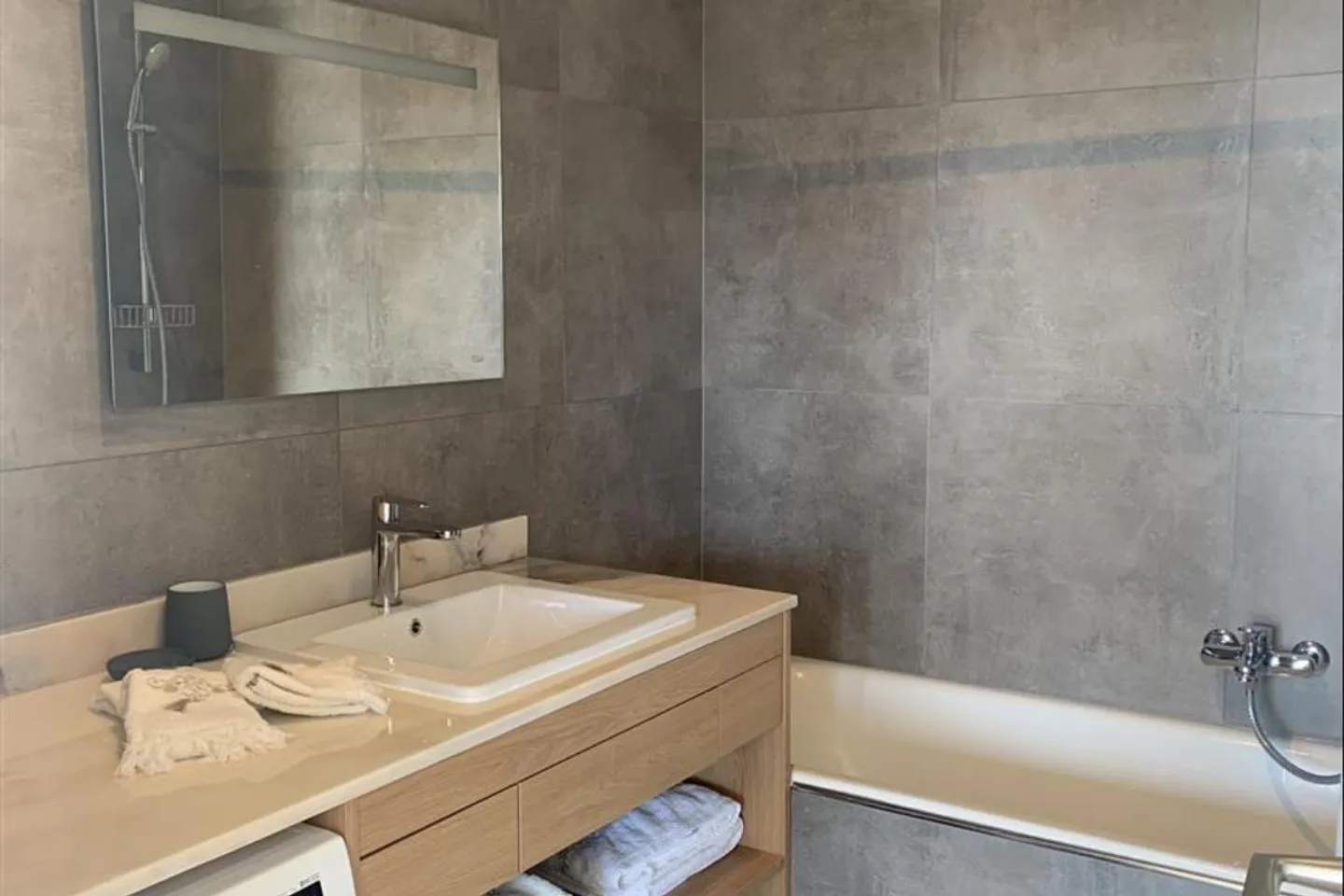 Charming Studio in Champel - Photo 4 of 6