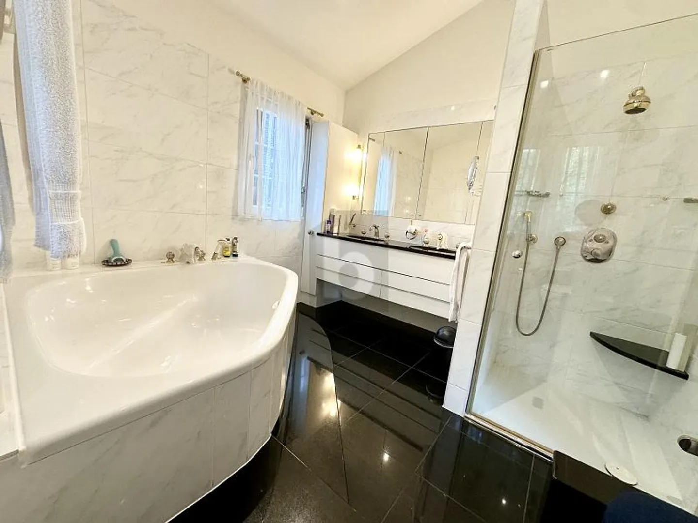 Maison individuelle à vendre - Photo 3 sur 6