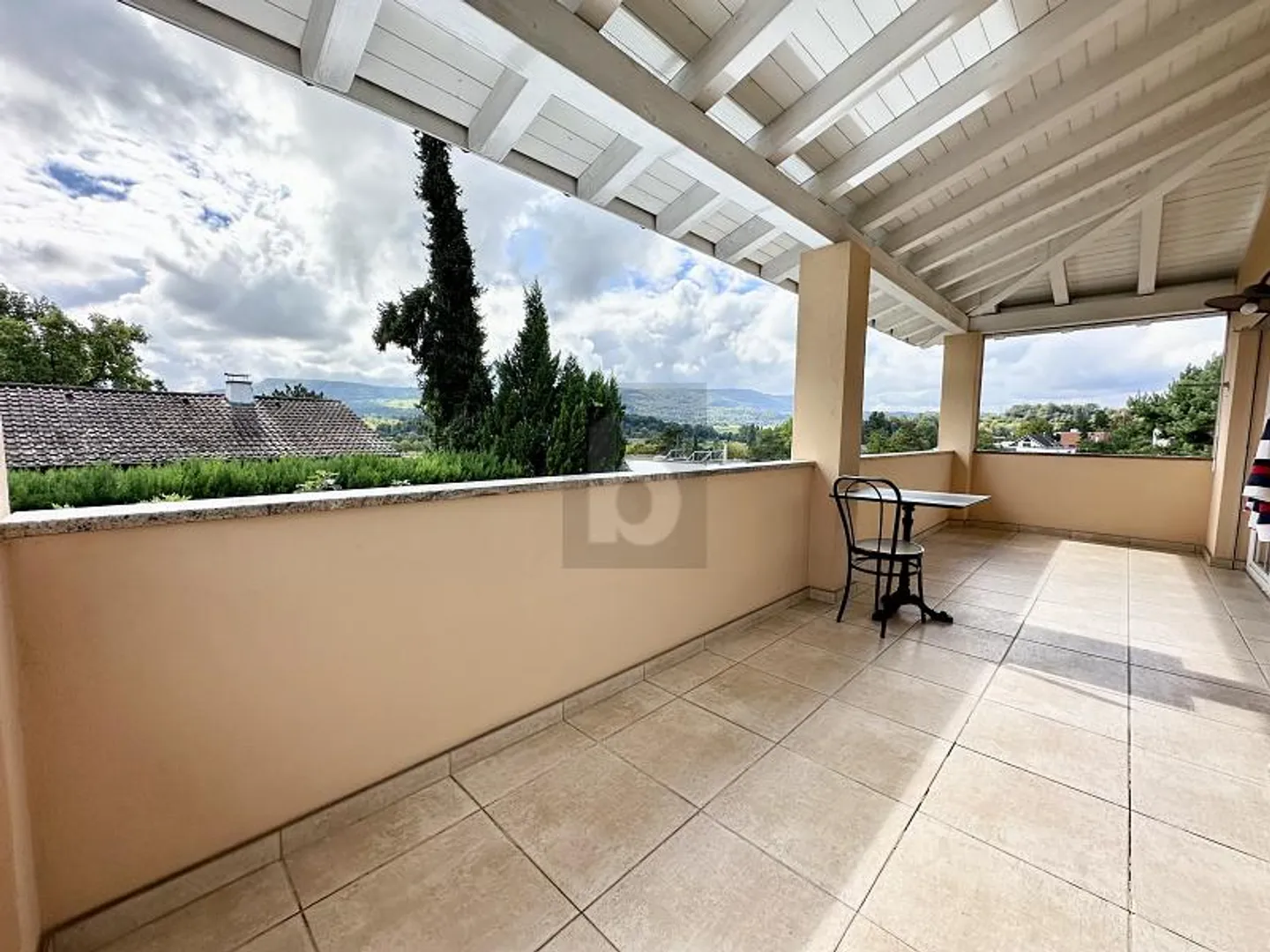 Maison individuelle à vendre - Photo 2 sur 6