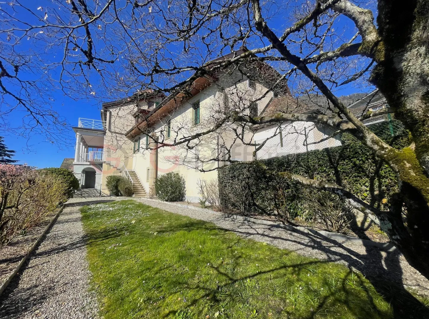 Appartamento in affitto a Veytaux, Svizzera - Foto 2 di 24