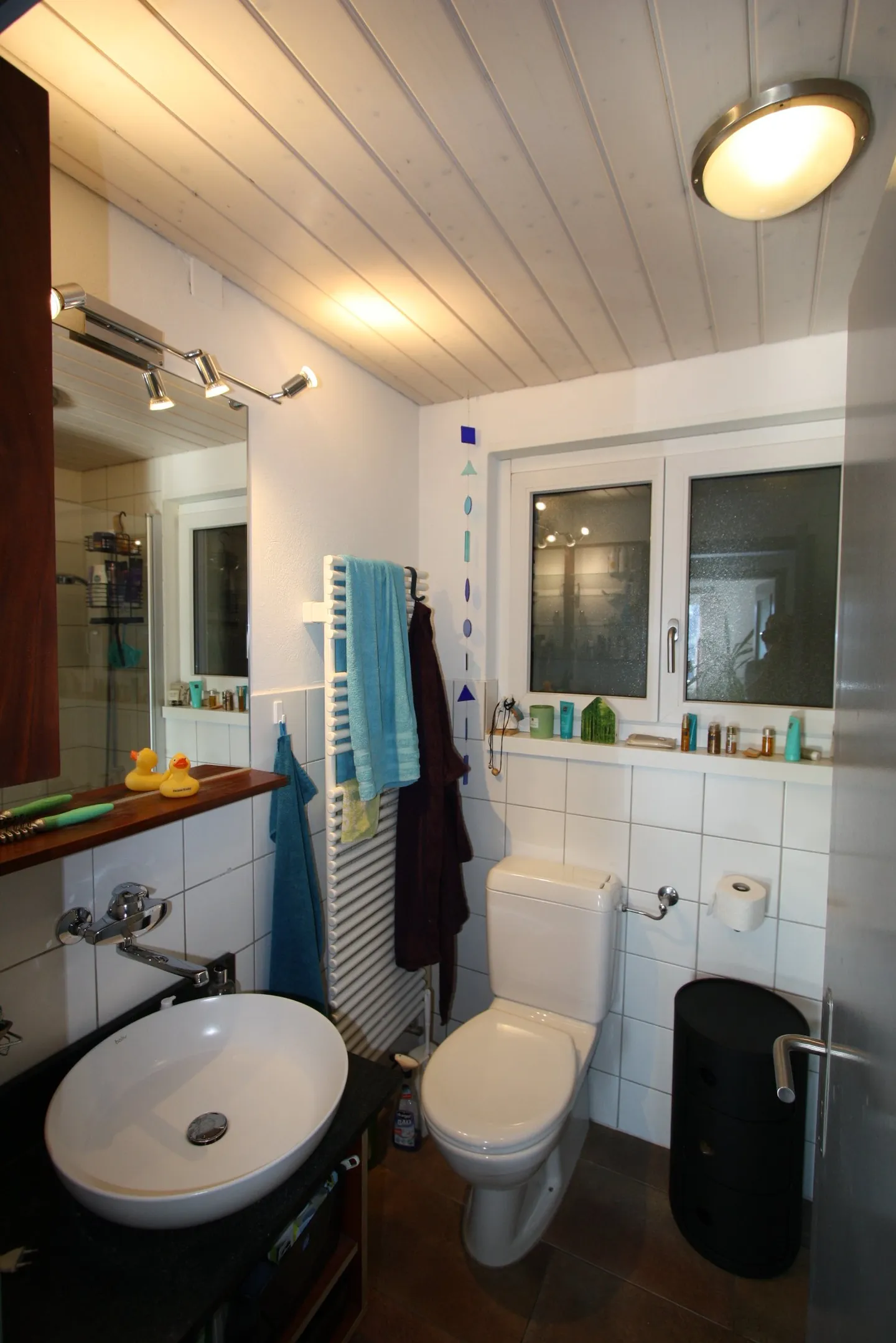 Appartamento affascinante di 4.5 stanze in una posizione tranquilla a Vechigen - Foto 17 di 18