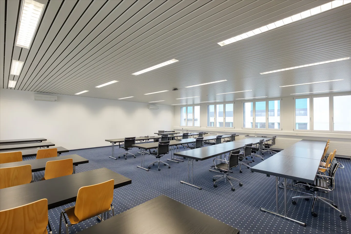 Moderne Büroflächen in Würenlos mit idealer Verkehrsanbindung - Foto 4 di 9