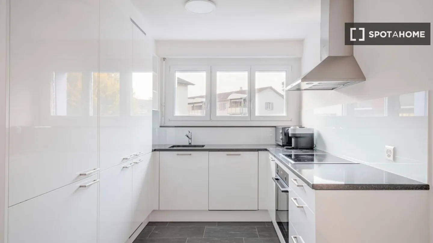 Appartamento in affitto - Foto 6 di 18