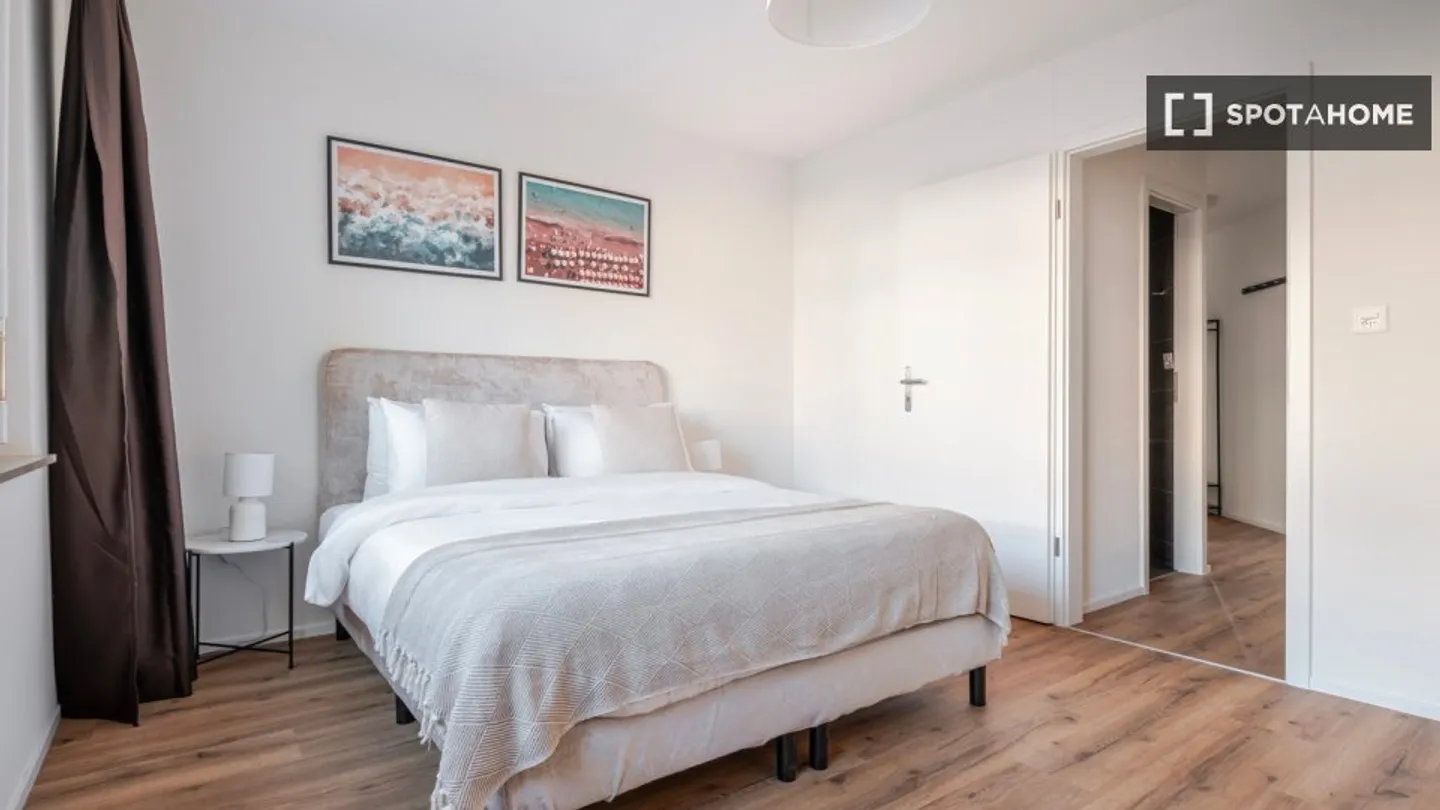 Appartamento in affitto - Foto 9 di 18