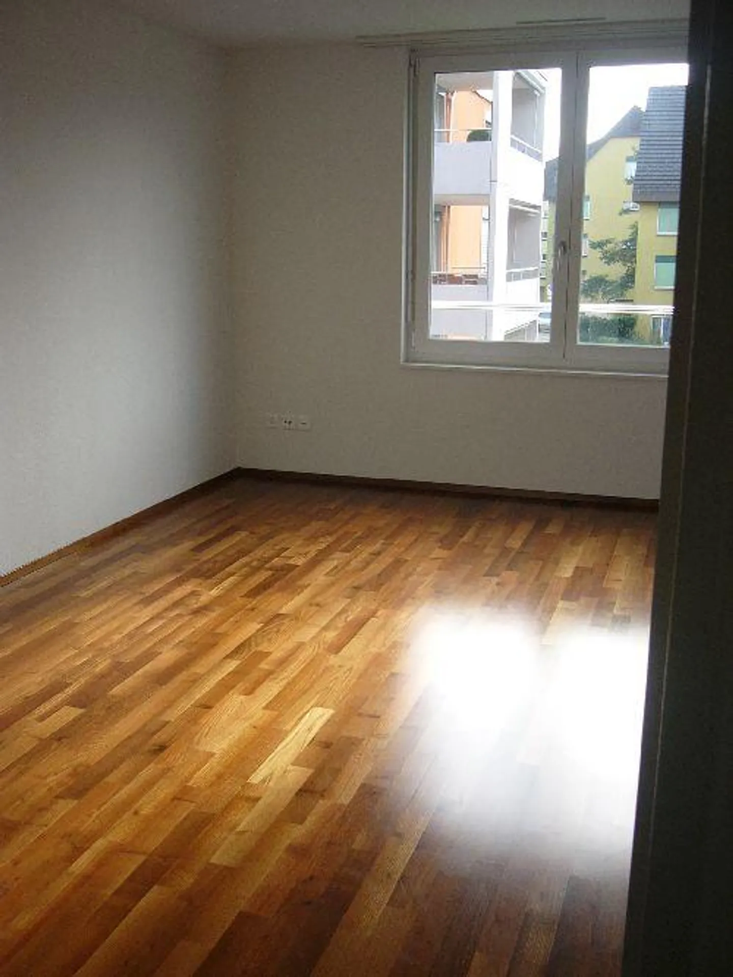 Appartamento moderno in un'oasi verde / Affitto senza deposito - Foto 4 di 5