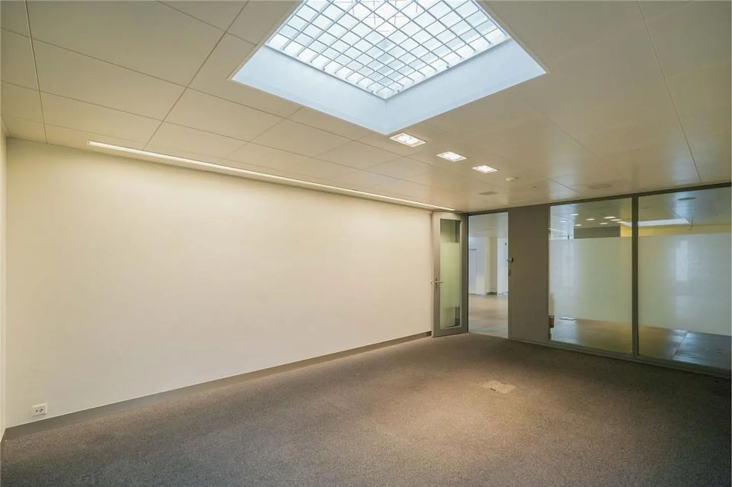 Espace Commercial à Frick - Photo 7 sur 13