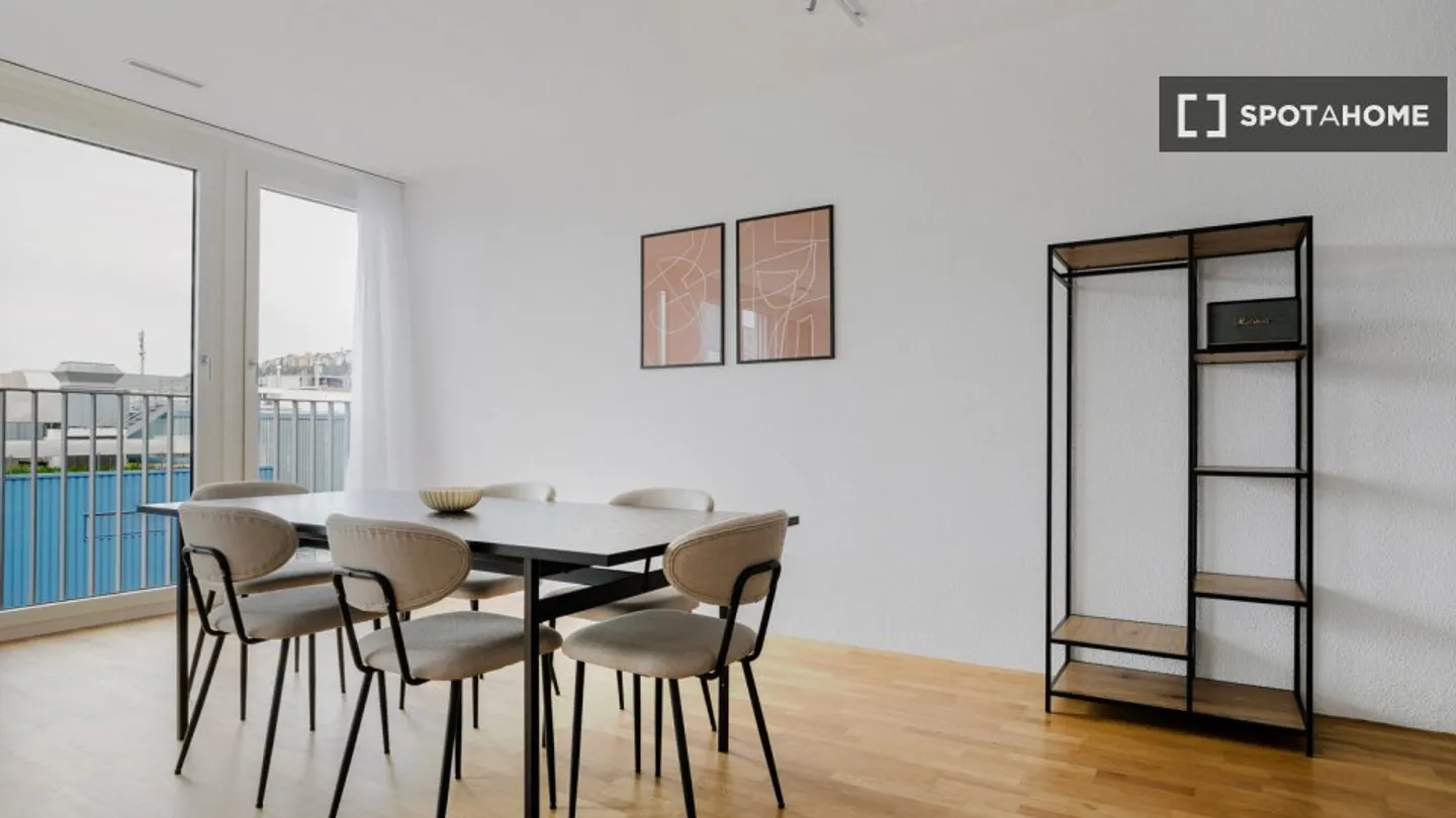 Appartamento in affitto - Foto 4 di 18