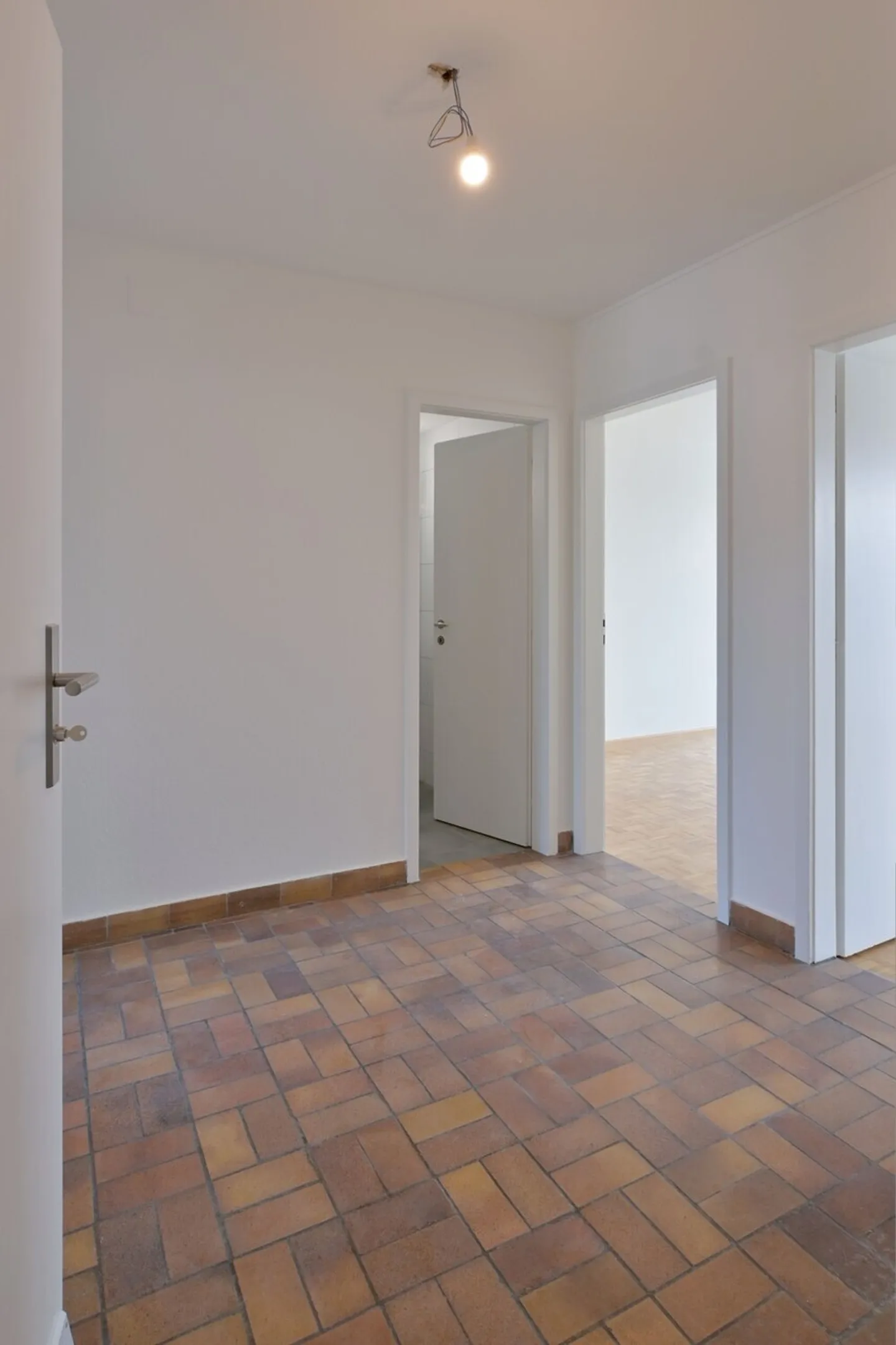 1 Month FREE - First rental after partial renovation - Your new apartment in the heart of Basel - Photo 8 of 8
