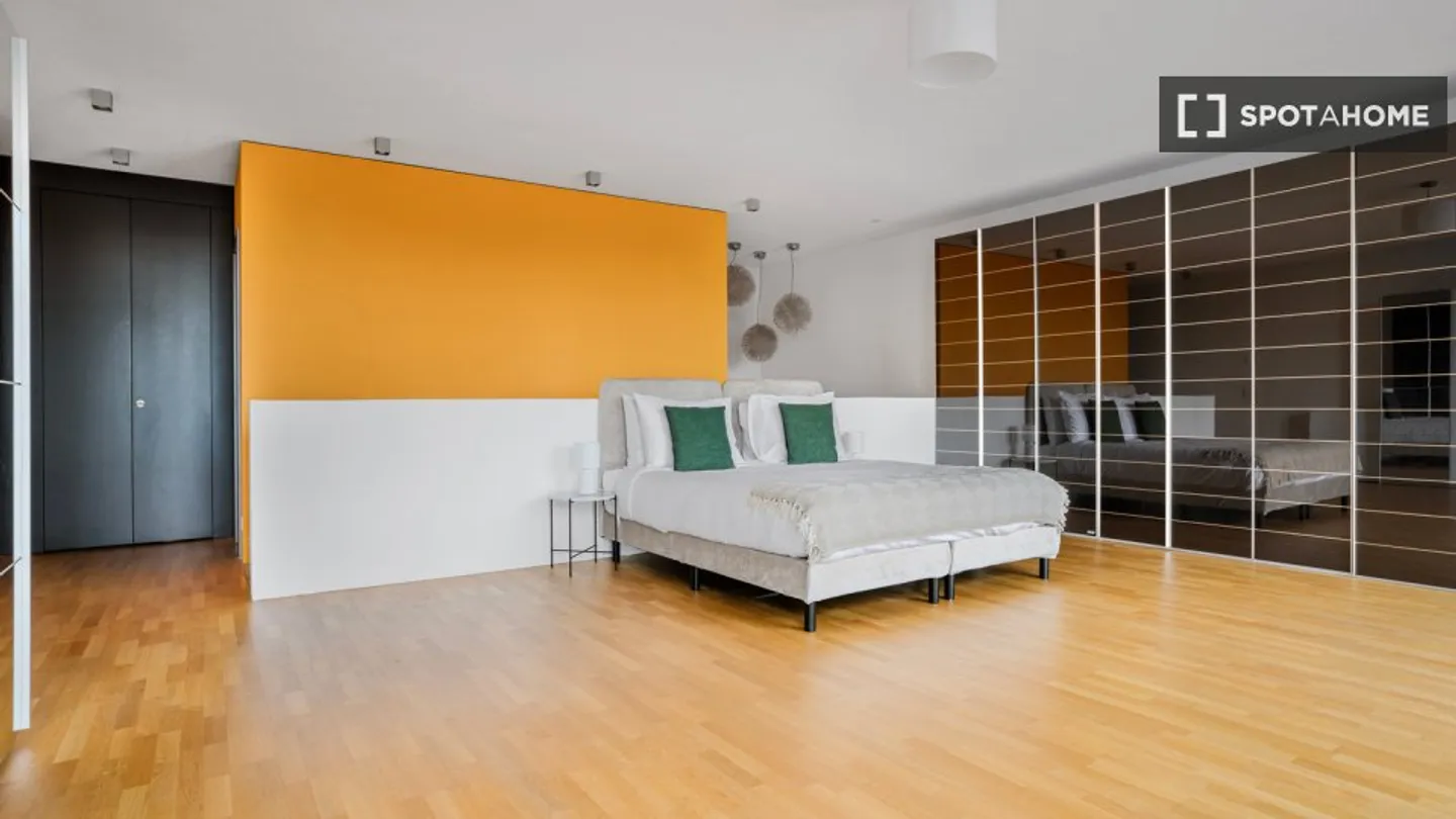 Appartamento in affitto - Foto 8 di 18