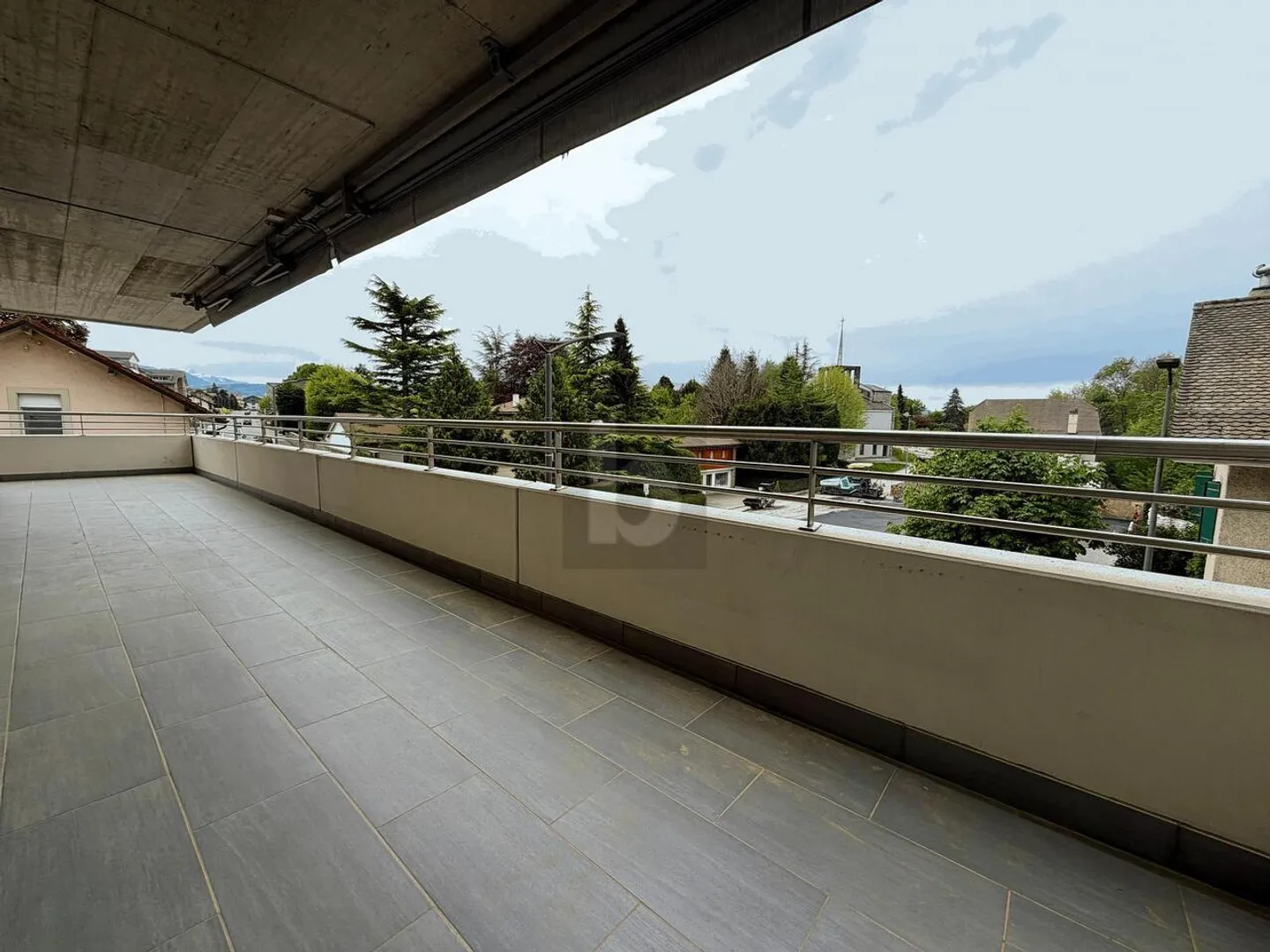 Appartamento moderno a Oron-la-Ville - Foto 1 di 6
