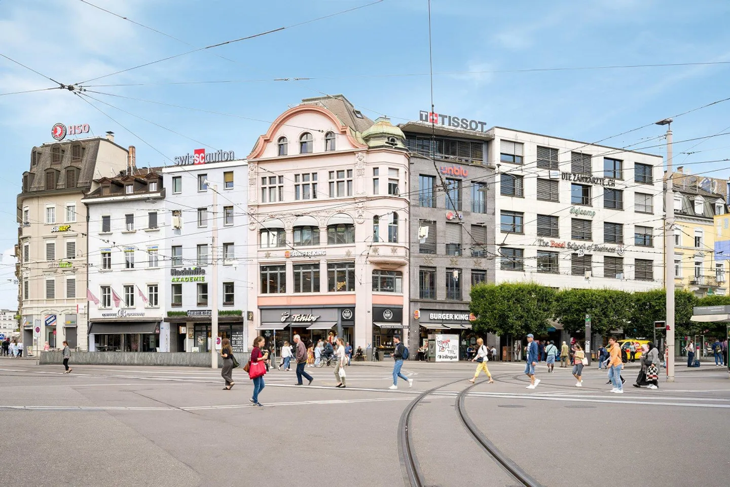 Beautiful Maisonette Apartment at Central Station Square - Photo 1 of 1