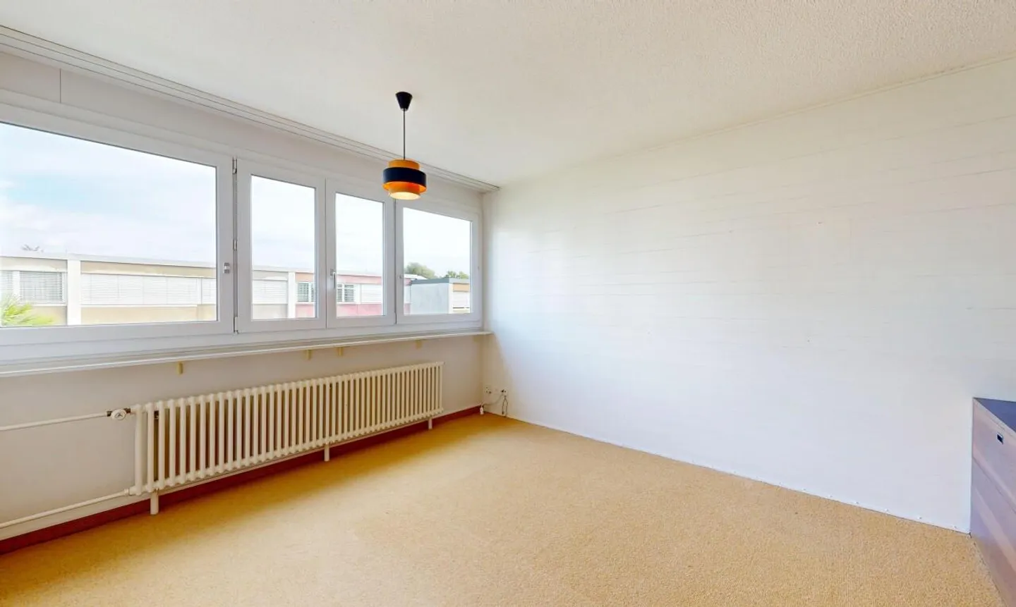 Charmantes 4.5-Zimmer-Eckhaus mit Cheminéehaus und viel Privatsphäre - Foto 5 von 11