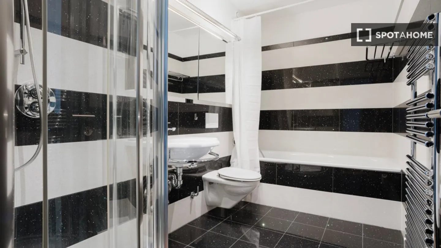 Appartamento in affitto - Foto 15 di 18