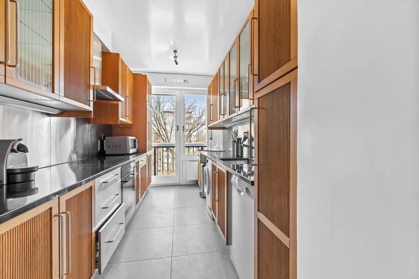 Luxury Apartment in Champel - Photo 5 of 10