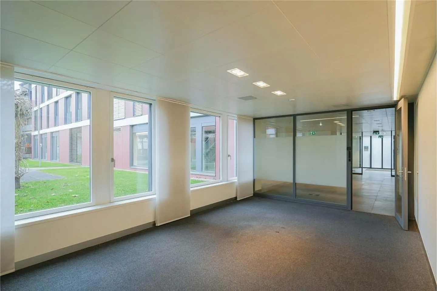 Espace Commercial à Frick - Photo 9 sur 13