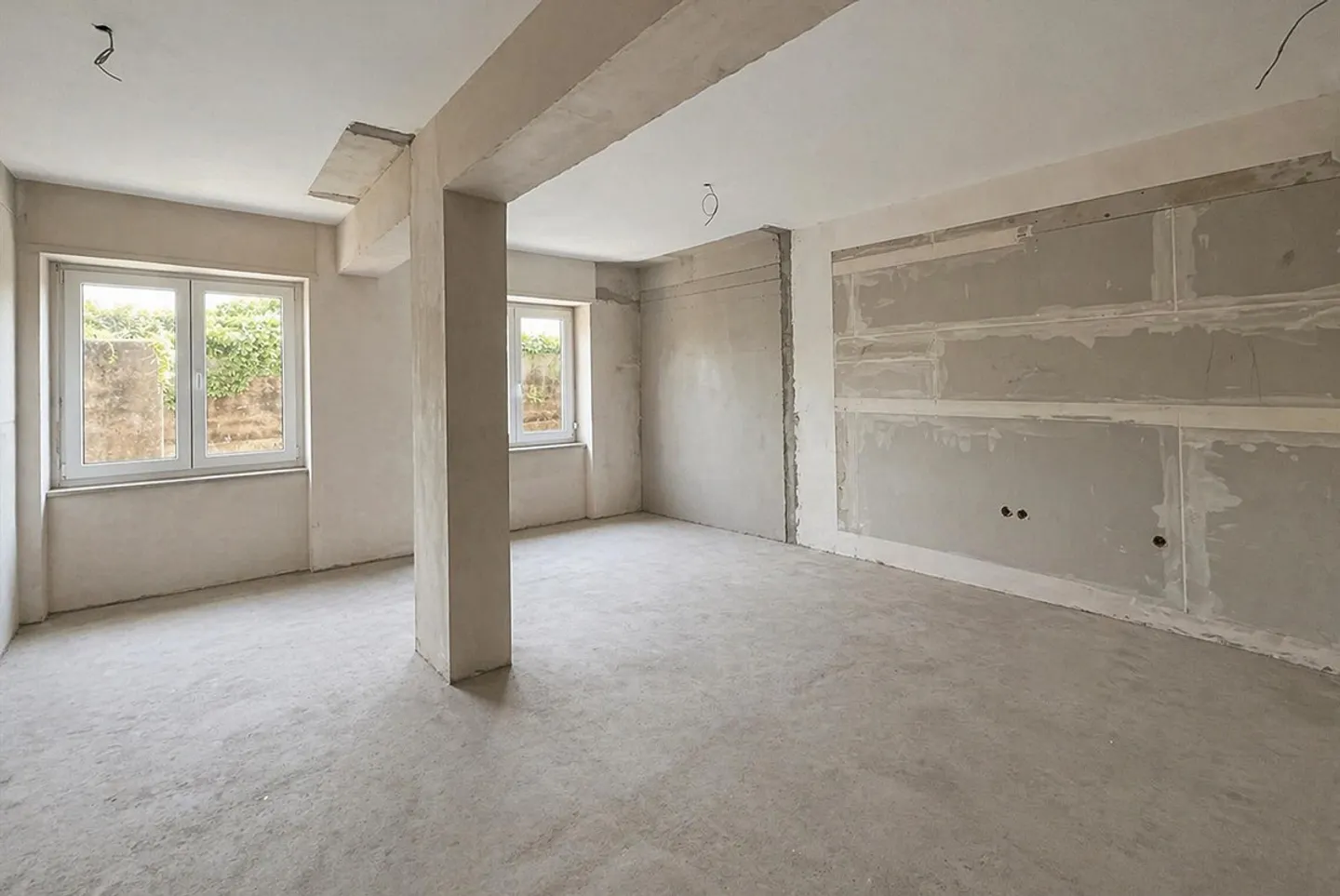 SUPERBE ET NOUVEAU PIED-À-TERRE DE 2,5 PIÈCES AU CENTRE DE LUGANO - Photo 2 sur 7