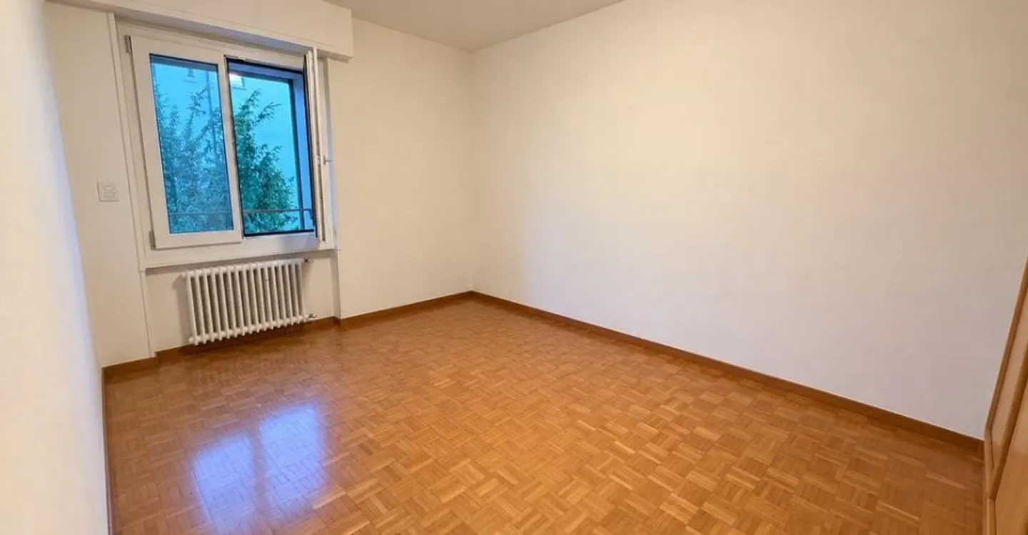 Appartement rénové à Lausanne - Photo 3 sur 4