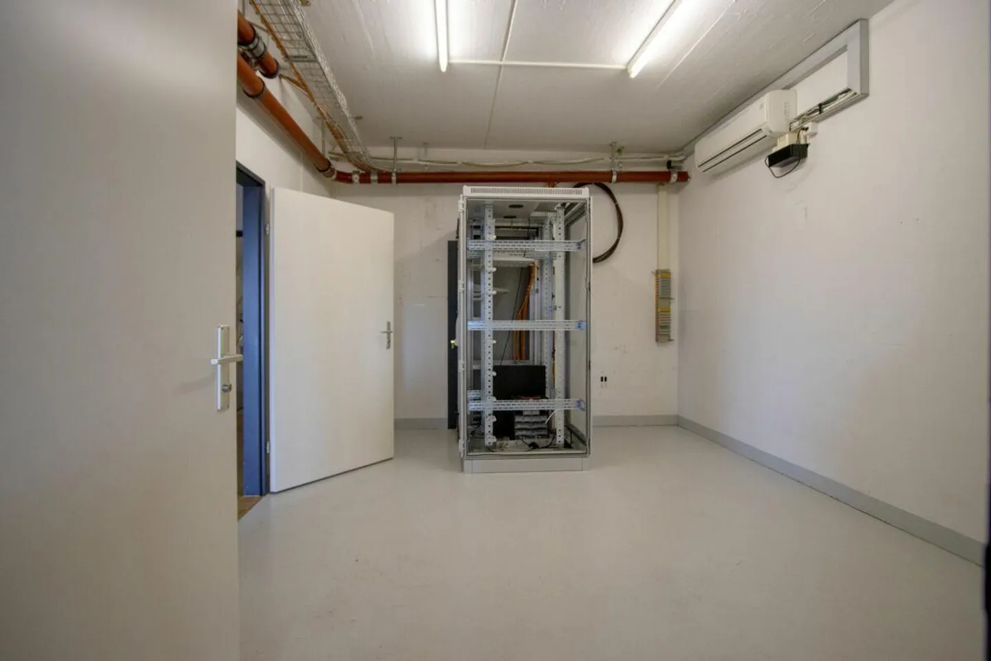 Spazio ufficio attraente e versatile in una posizione privilegiata - Foto 9 di 10