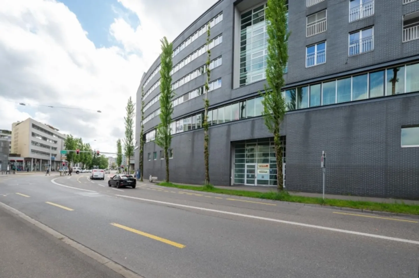 Spazio ufficio in affitto - Foto 1 di 5