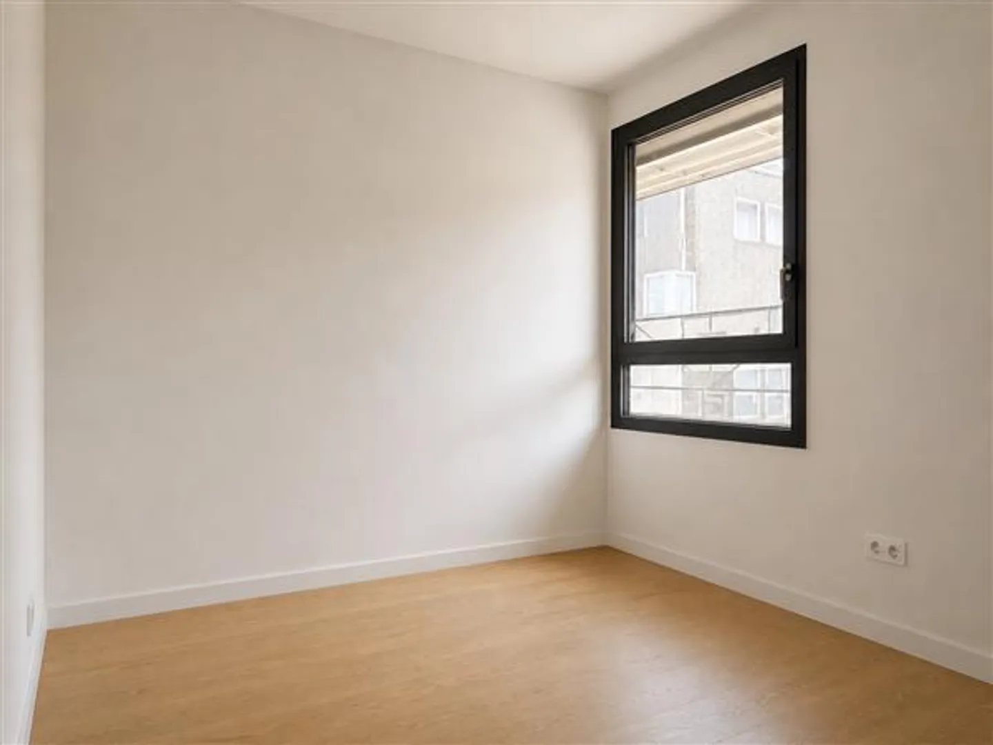 Lugano: Möbliertes Apartment 2.5 Zimmer - Foto 2 von 5
