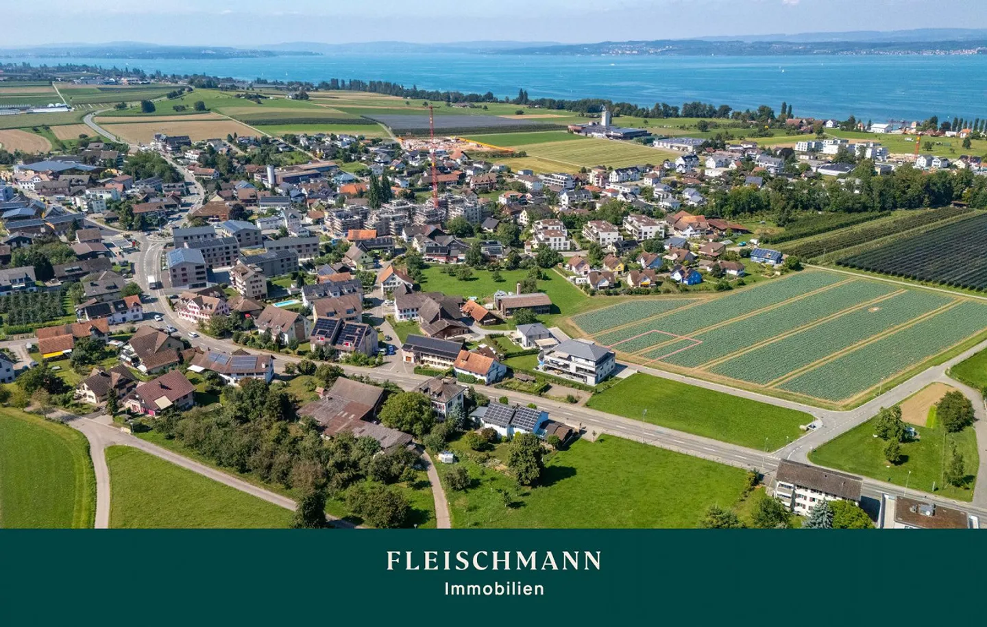 Terrain à bâtir attrayant dans un emplacement idyllique en bordure de village - Photo 1 sur 11