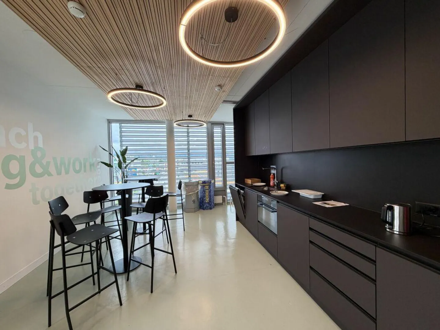 Modernes Büro in Dietlikon - Foto 11 von 13