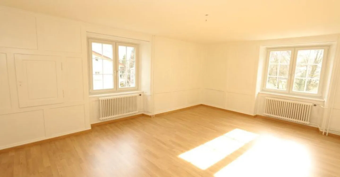 Modernes 4.5 Zimmer Appartement - Foto 4 von 10