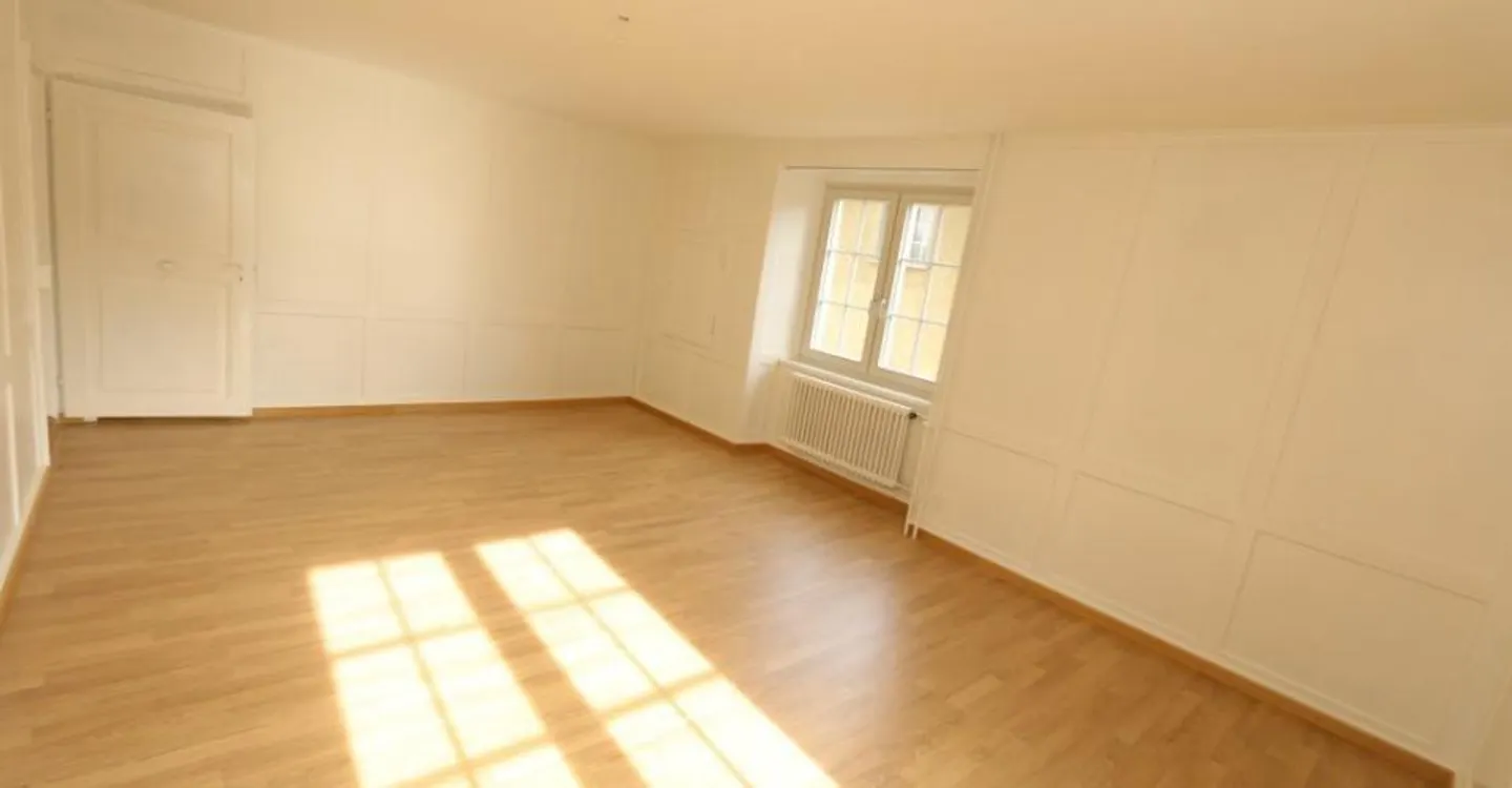 Modernes 4.5 Zimmer Appartement - Foto 6 von 10