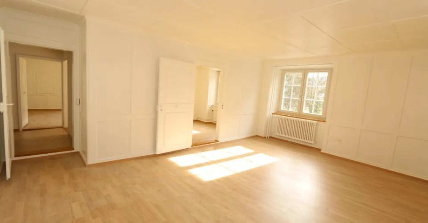 Modernes 4.5 Zimmer Appartement - Foto 2 von 10