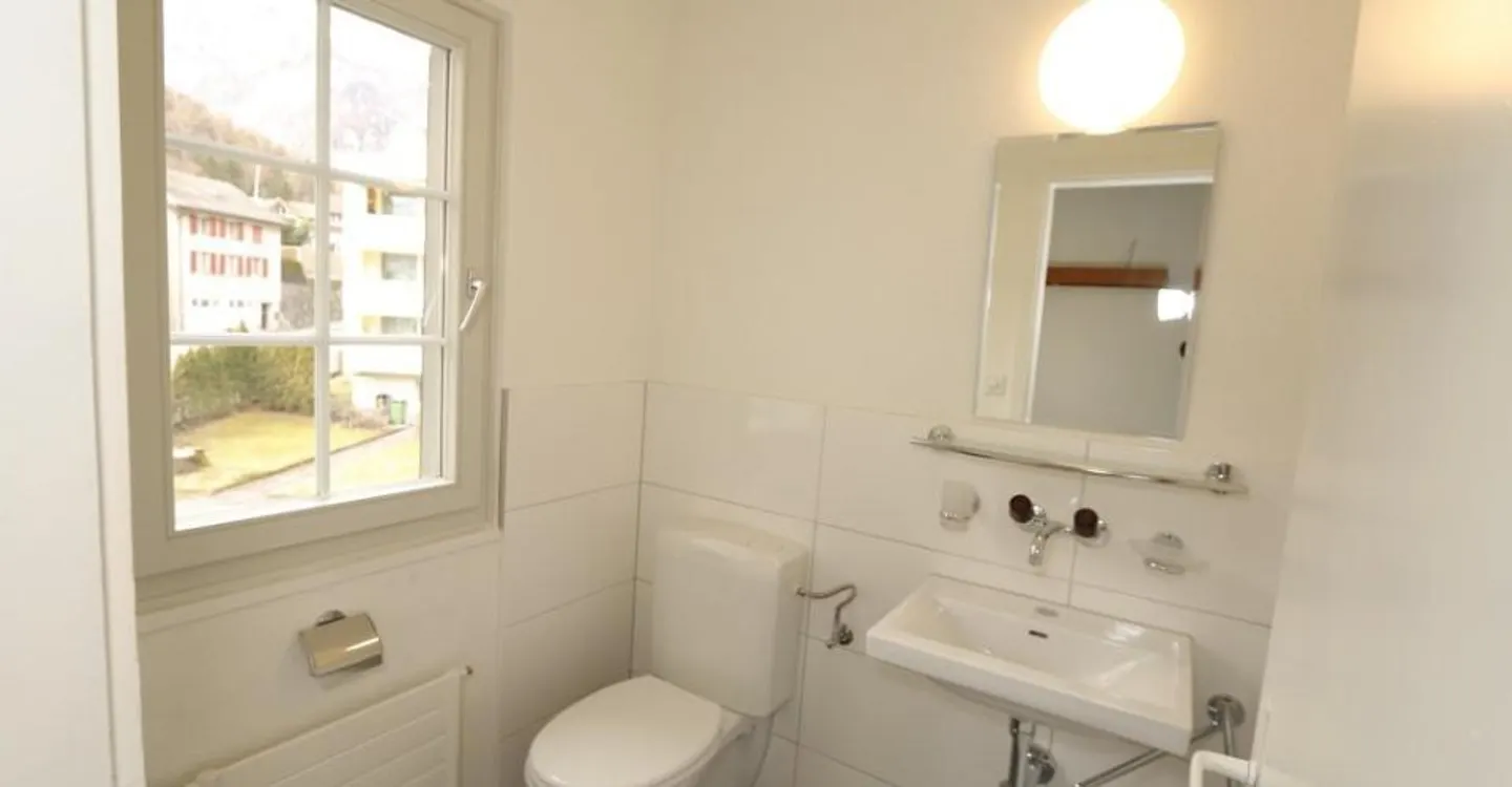 Modernes 4.5 Zimmer Appartement - Foto 9 von 10