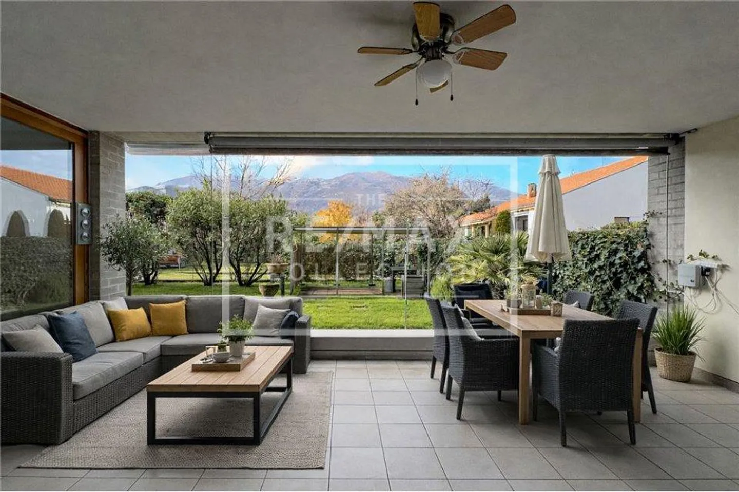 Appartamento duplex centrale con giardino - Foto 5 di 13