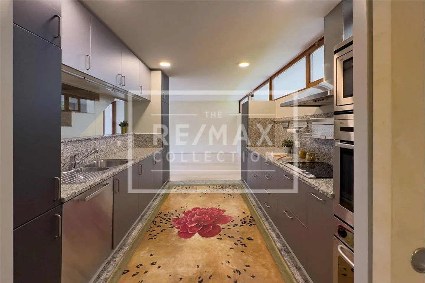 Appartamento duplex centrale con giardino - Foto 6 di 13