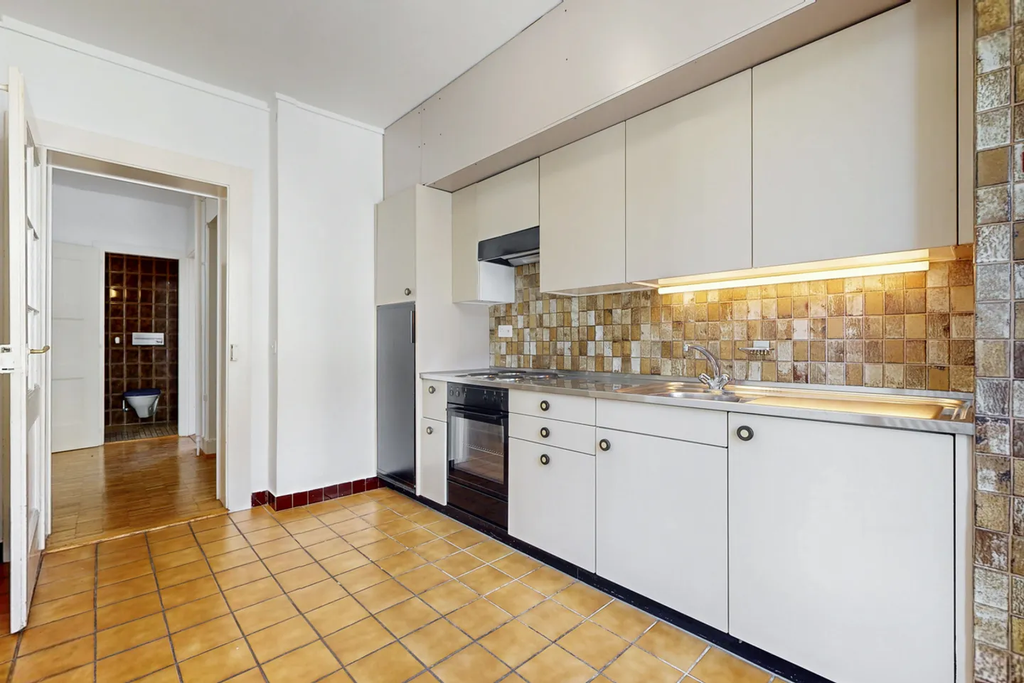 Nur wenige Minuten vom Zentrum entfernt - CDD 30.11.2026 - Foto 1 von 9