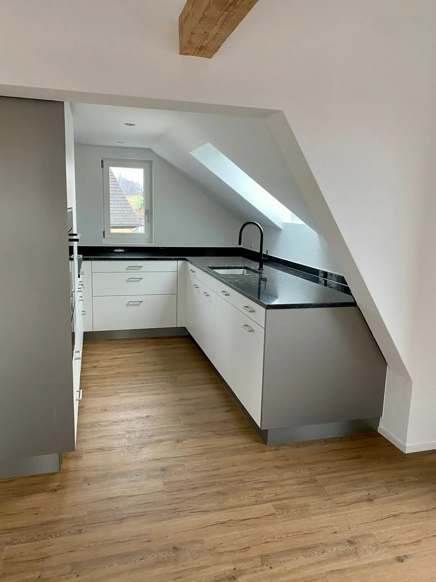 Modern Multi-Family House with 4 Apartments in Niederteufen - Photo 9 of 12