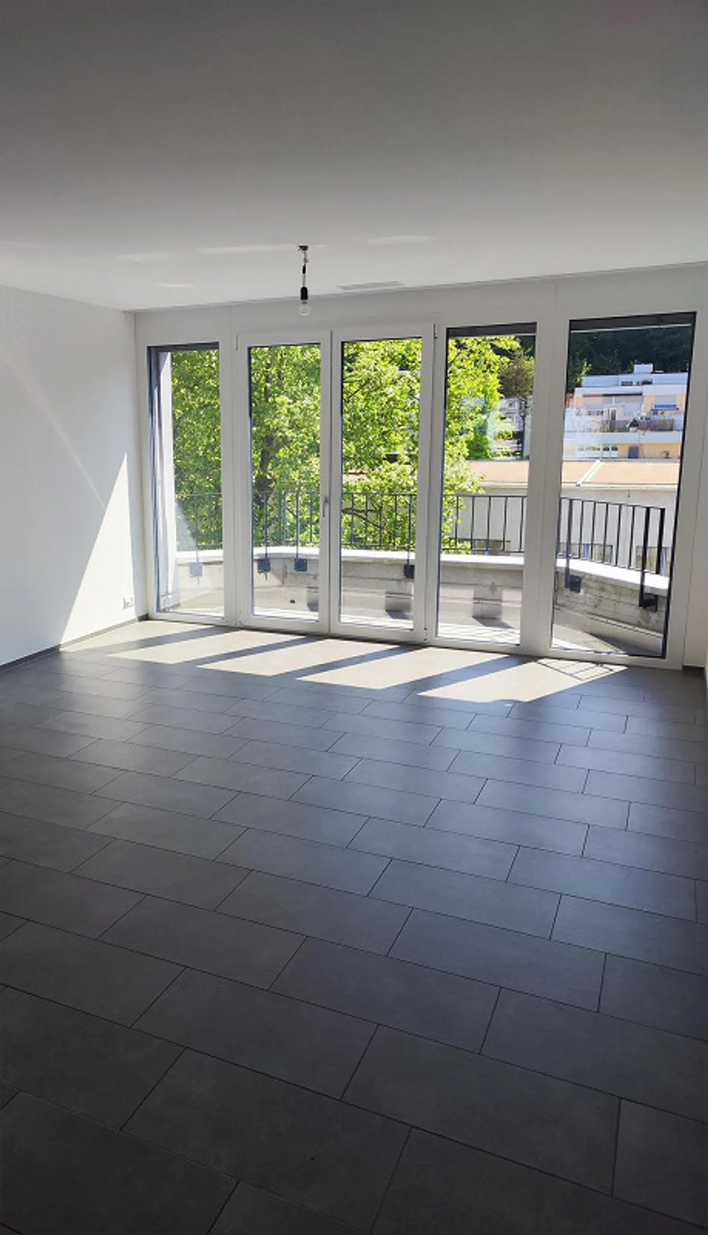 Exclusive 3.5-room apartment (4th floor) opposite the Zwinglihaus - Photo 17 of 28