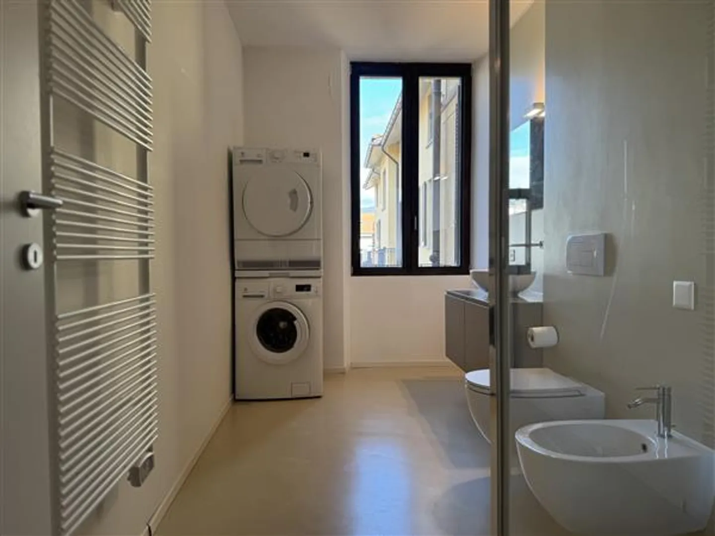 Lugano: 3,5-Zimmer-Wohnung - Foto 10 von 11