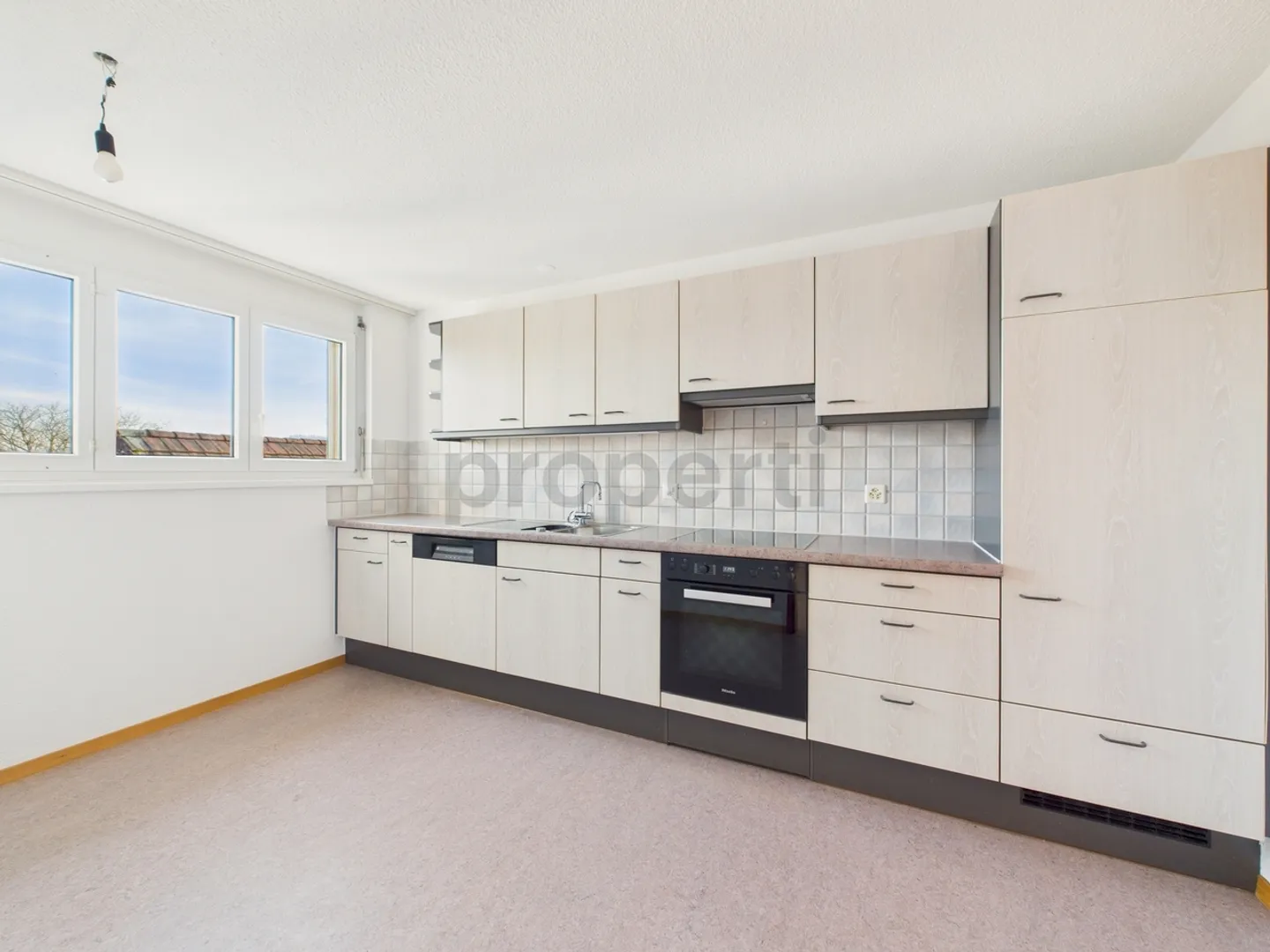 4.5-room apartment with plenty of daylight in Wohlenschwil (AG) - Photo 5 of 13