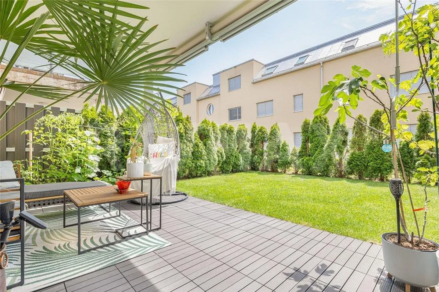 Appartement moderne avec jardin - Photo 5 sur 13