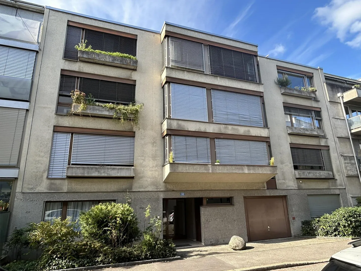 Charming 2-room apartment in a central location in Basel - Photo 1 of 9