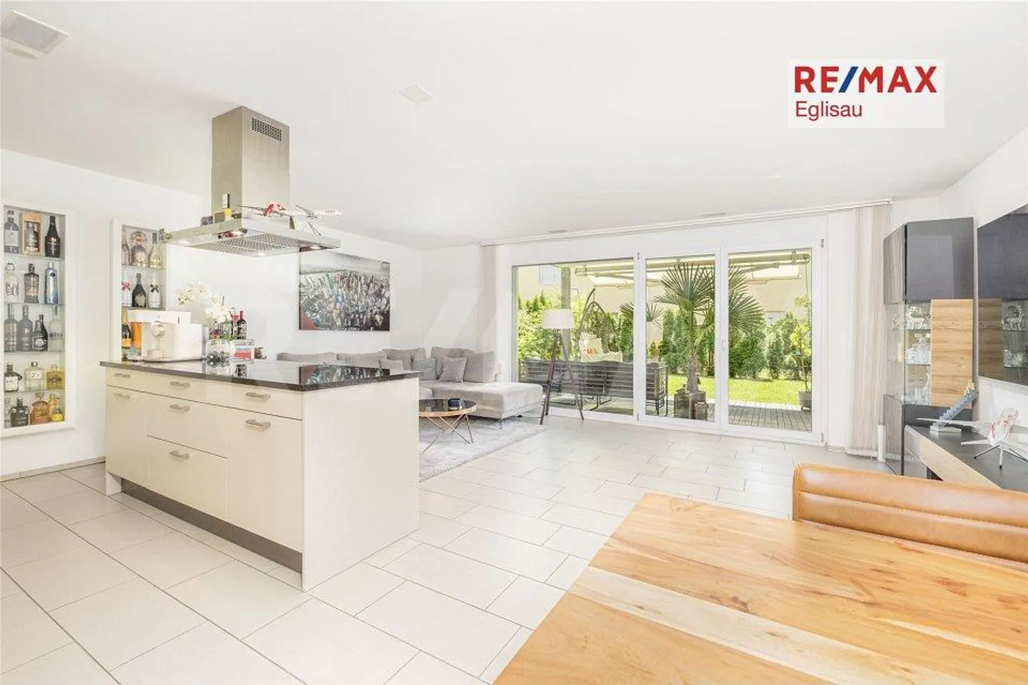 Appartement moderne avec jardin - Photo 1 sur 13