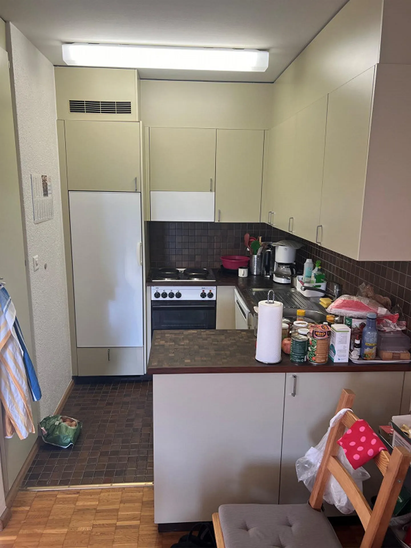 Charming 2-room apartment in a central location in Basel - Photo 6 of 9