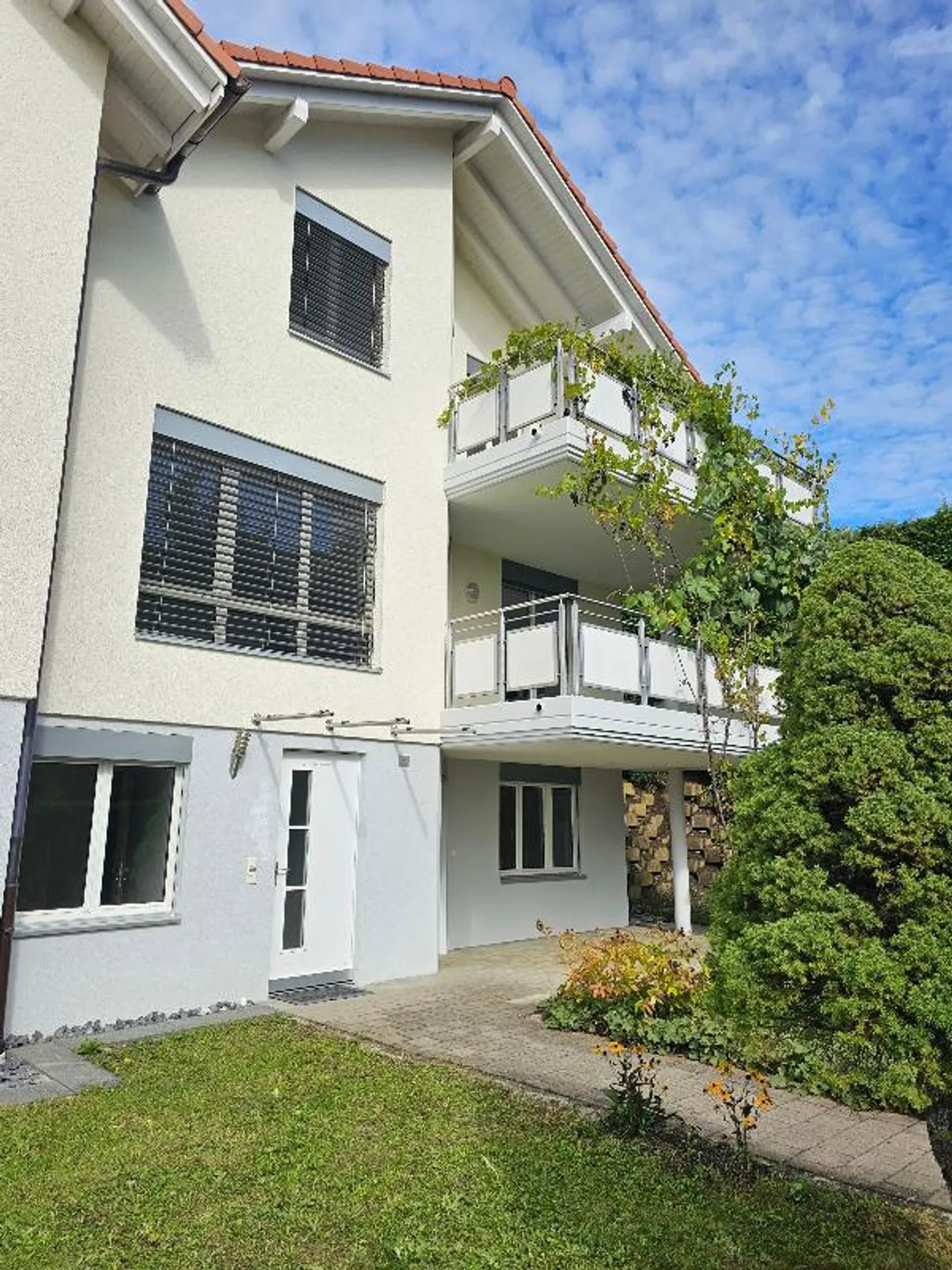 Casa bifamiliare in affitto - Foto 1 di 5