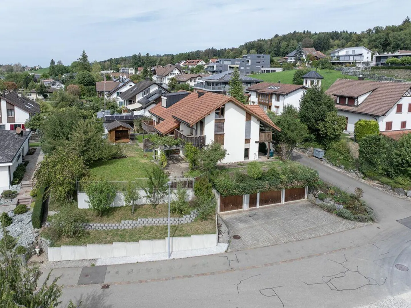 Charmantes Doppelhaus für Generationen - Foto 1 von 17