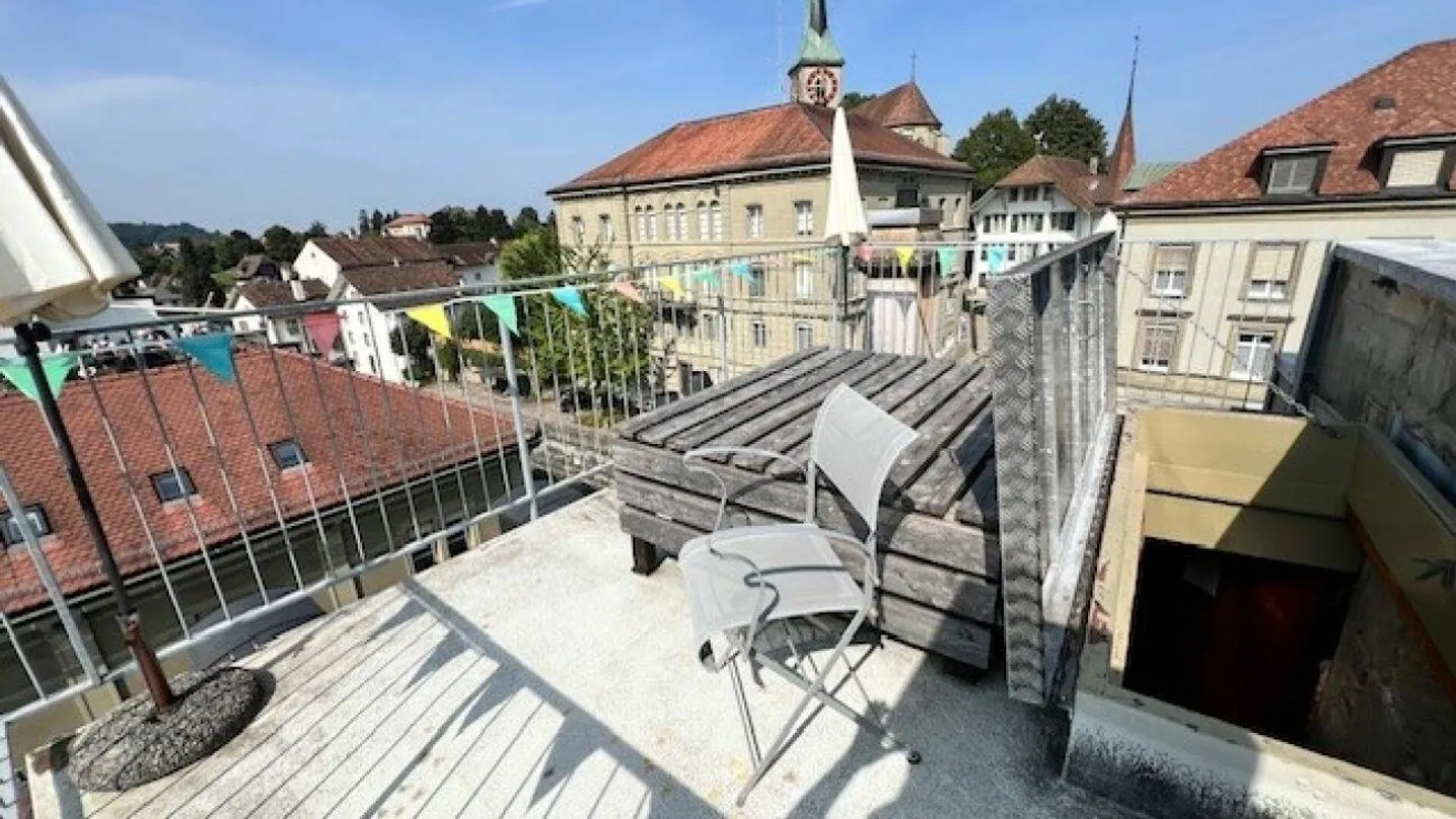 Appartement sous les combles de 1,5 pièce dans un bâtiment historique - Photo 14 sur 15
