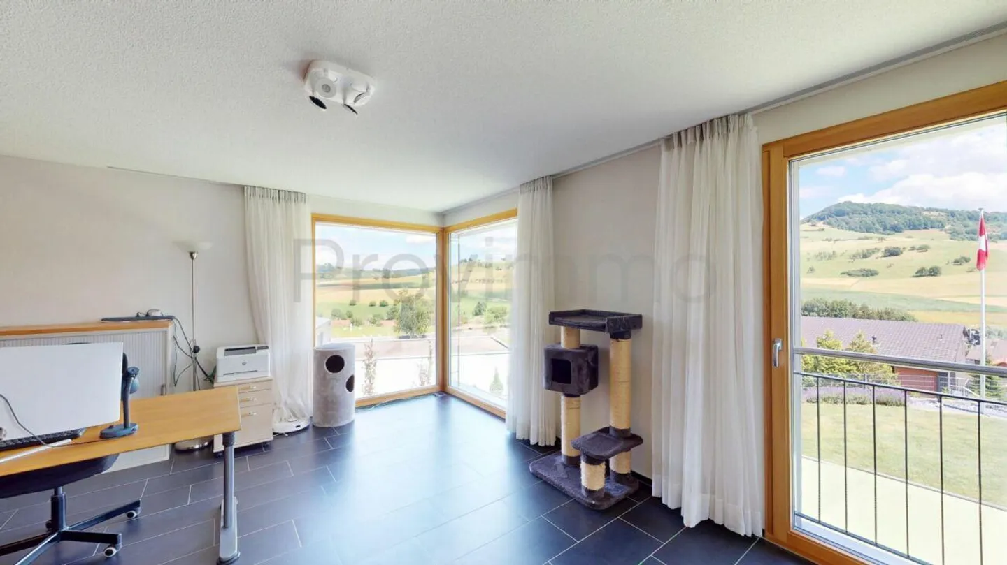 Casa unifamiliare di 6,5 stanze a Oberhofen AG - Foto 13 di 19
